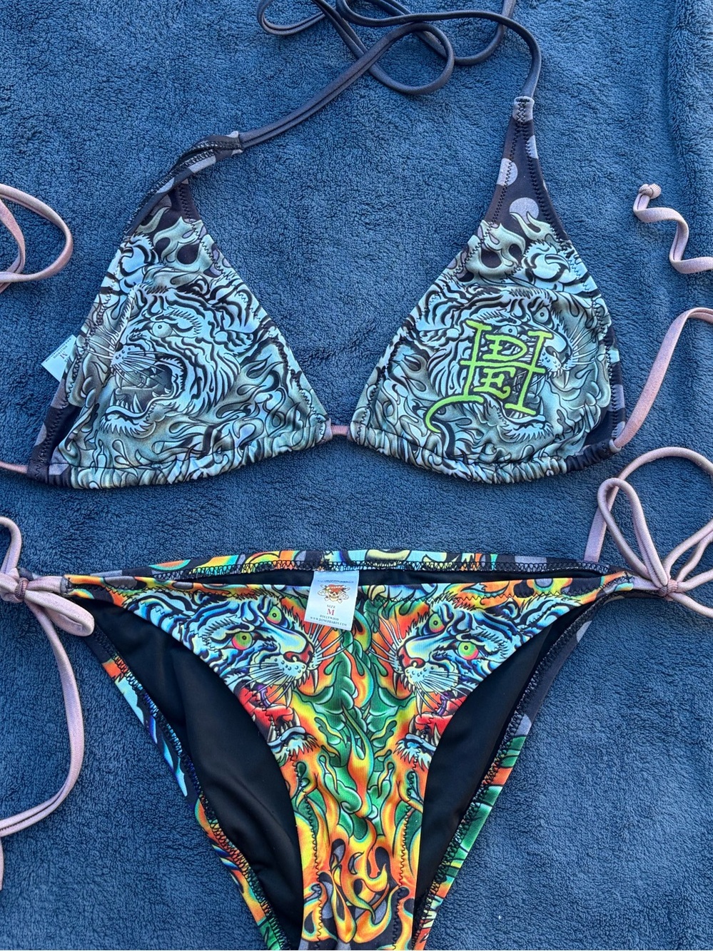 Y2K Ed Hardy Tiger  Multicolor Graphic Triangle Bikini with